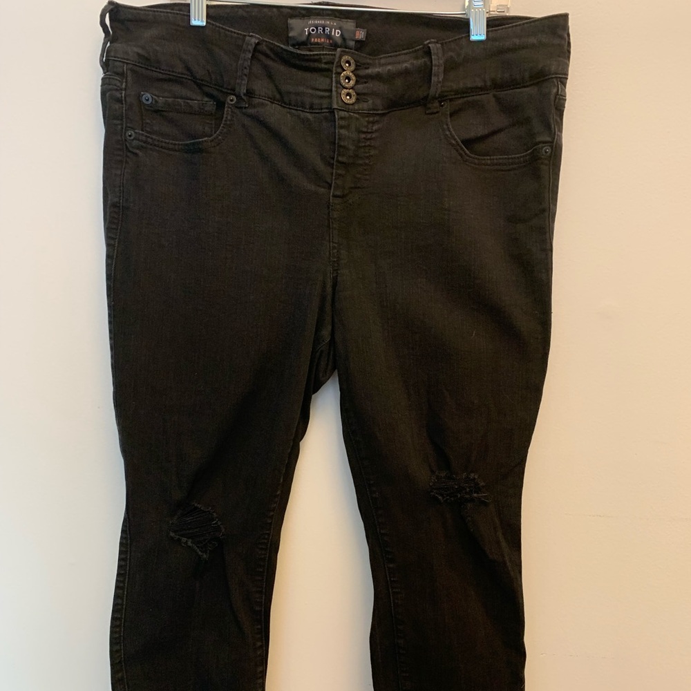 Torrid Distressed Black Skinny Jean 18R